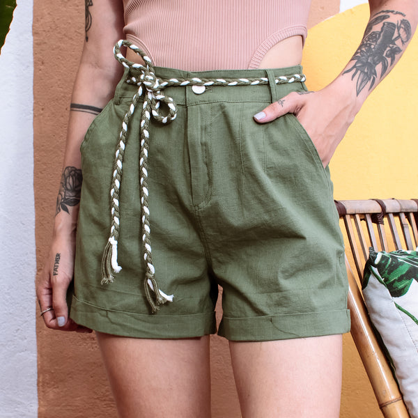 Short Feminino de linho Com Cinto listrado